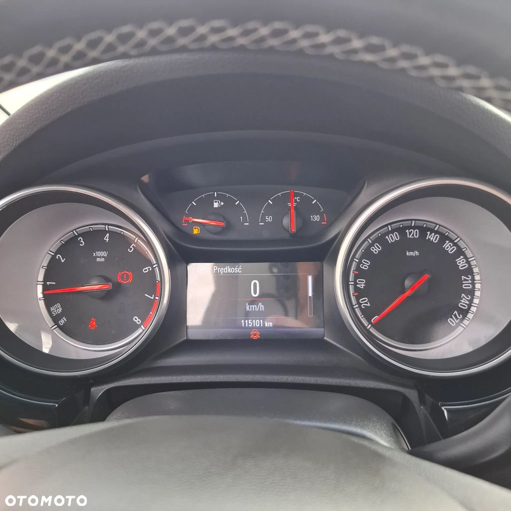 Opel Astra 1.4 T Dynamic - 29