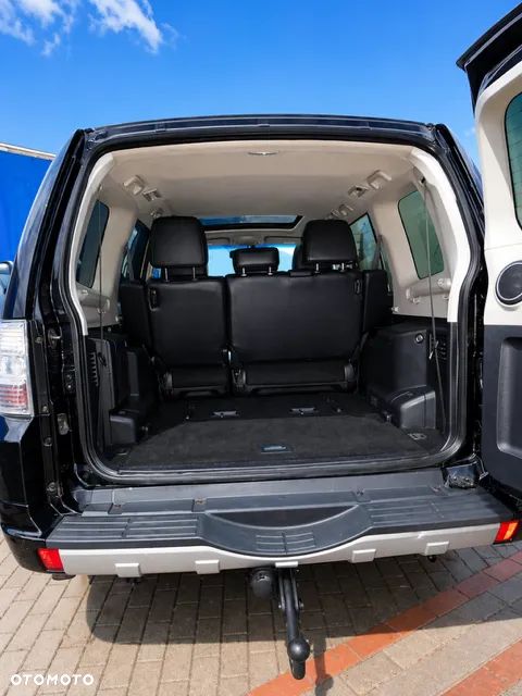 Mitsubishi Pajero 3.2 DID Instyle - 10