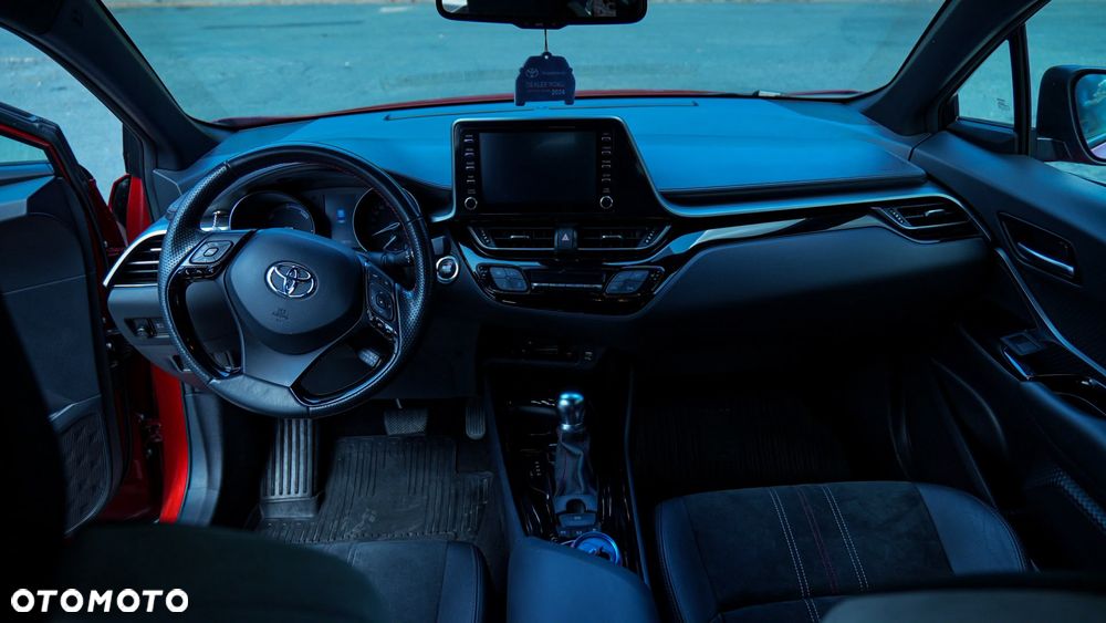 Toyota C-HR - 12
