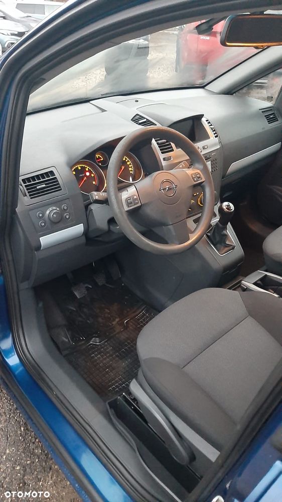 Opel Zafira 1.9 CDTI Navi - 12