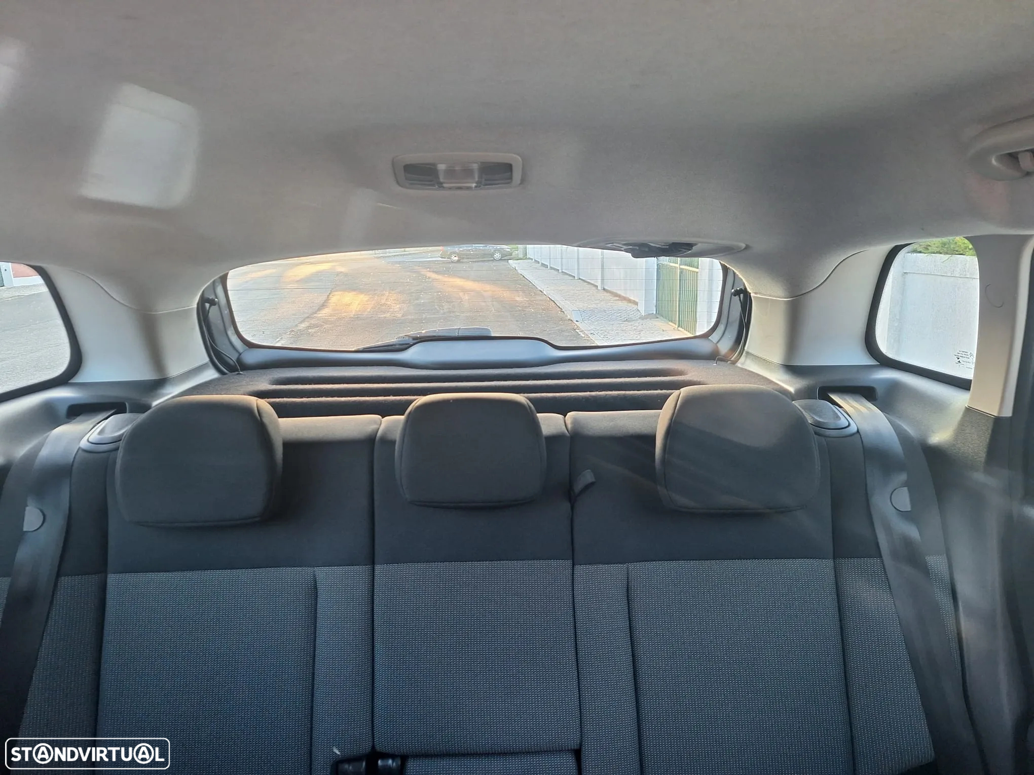 Citroën C3 Aircross 1.2 PureTech Feel - 16