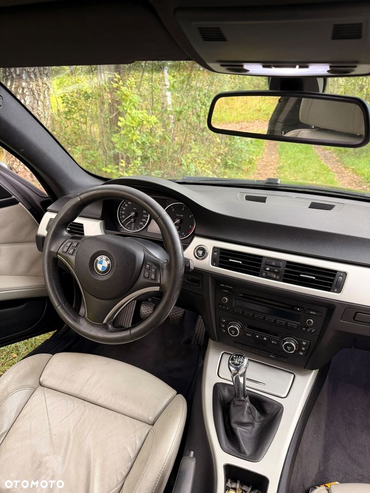 BMW Seria 3 320d DPF - 17