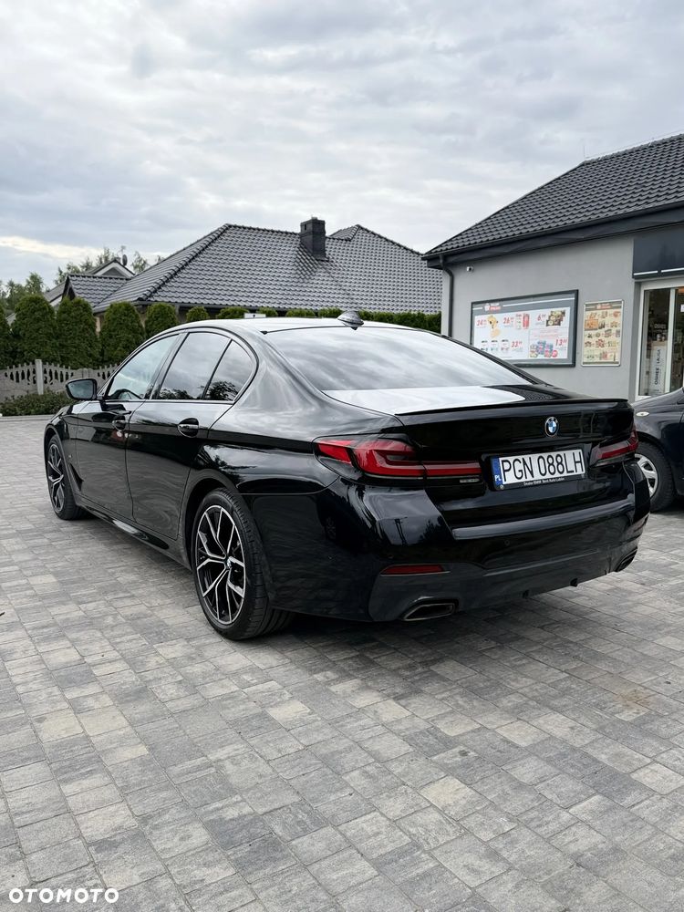 BMW Seria 5 520d xDrive mHEV M Sport sport - 5