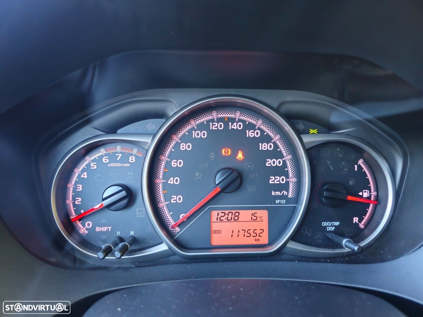 Toyota Yaris - 16