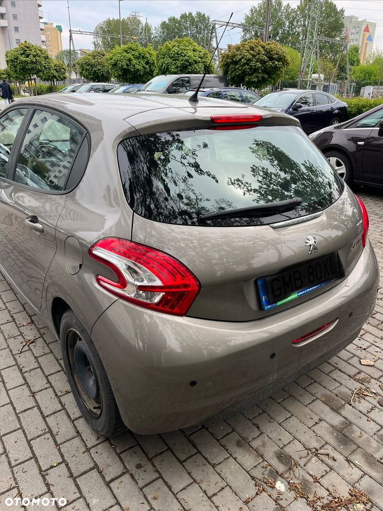Peugeot 208 1.2 PureTech Active - 6