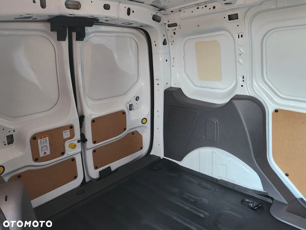 Ford Transit connect - 17