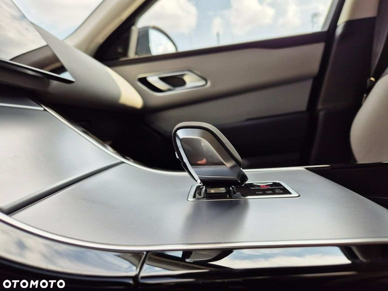 Land Rover Range Rover Velar - 30