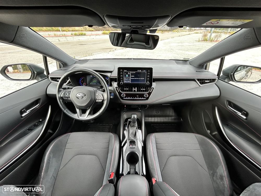 Toyota Corolla 1.8 Hybrid Exclusive - 9