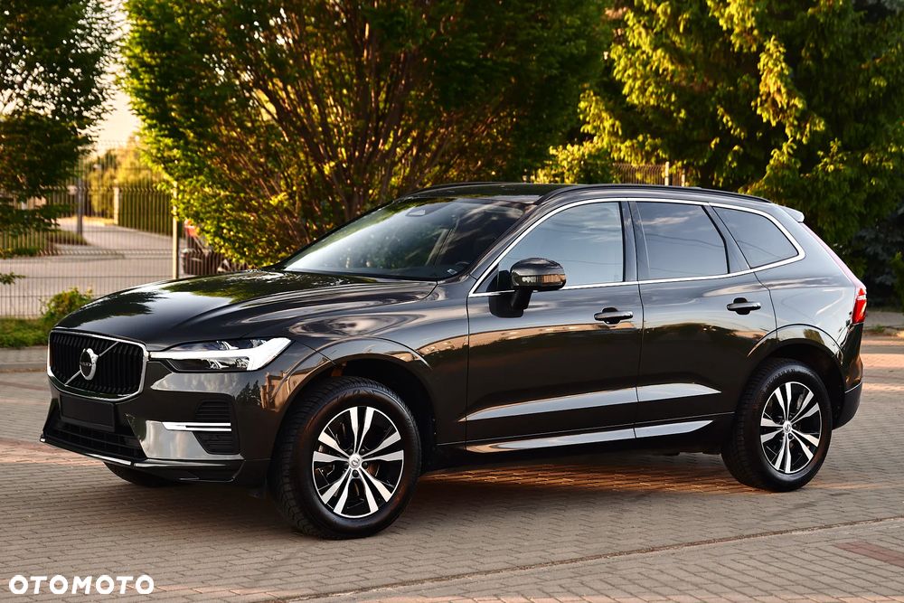 Volvo XC 60 B4 D AWD Momentum Pro - 9