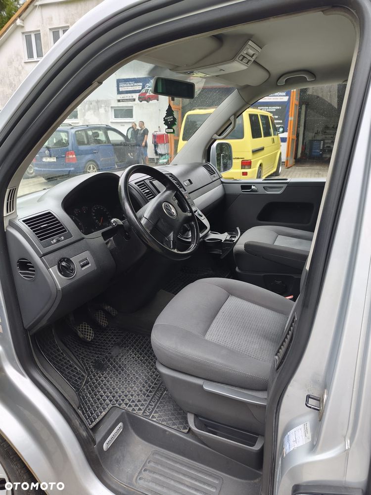 Volkswagen Transporter - 5