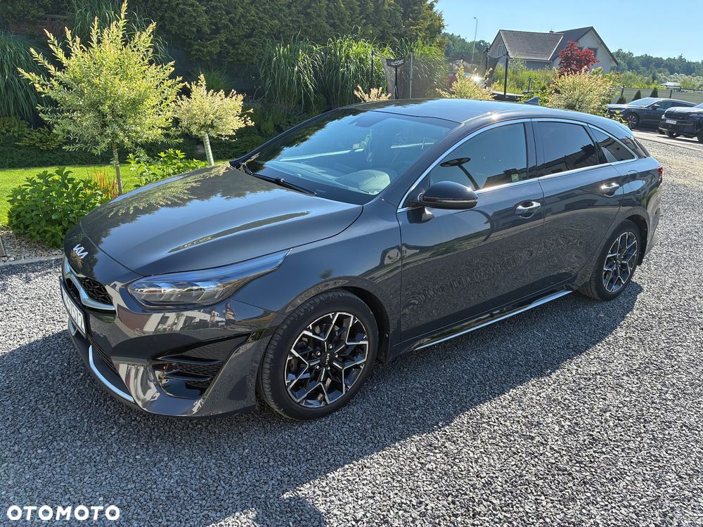 Kia ProCeed - 1