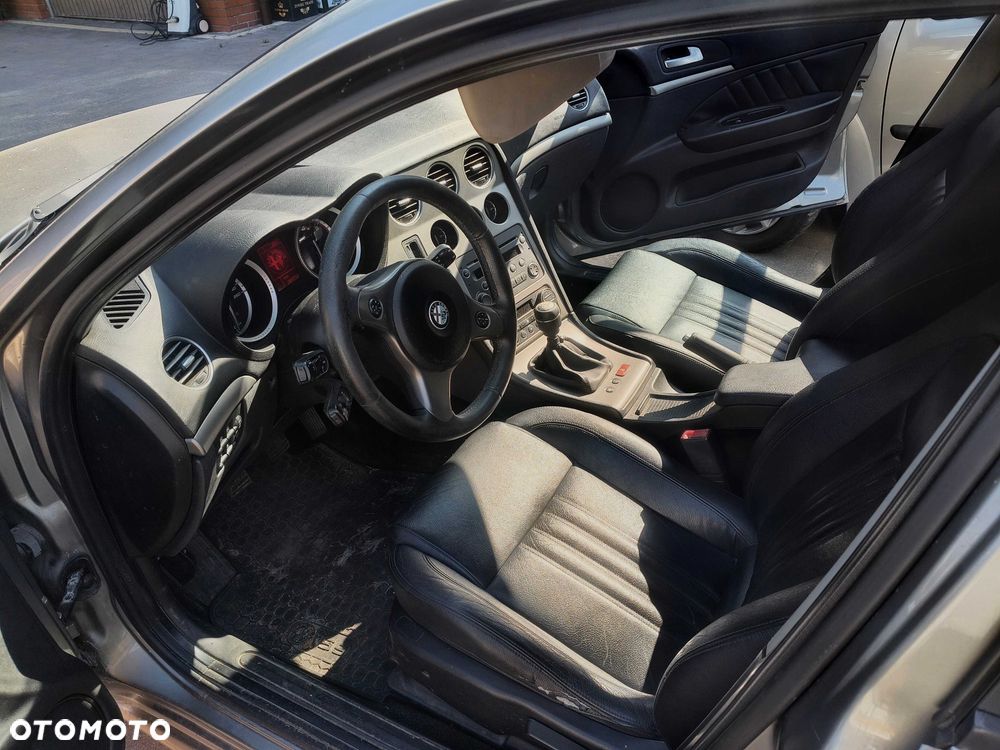 Alfa Romeo 159 - 6