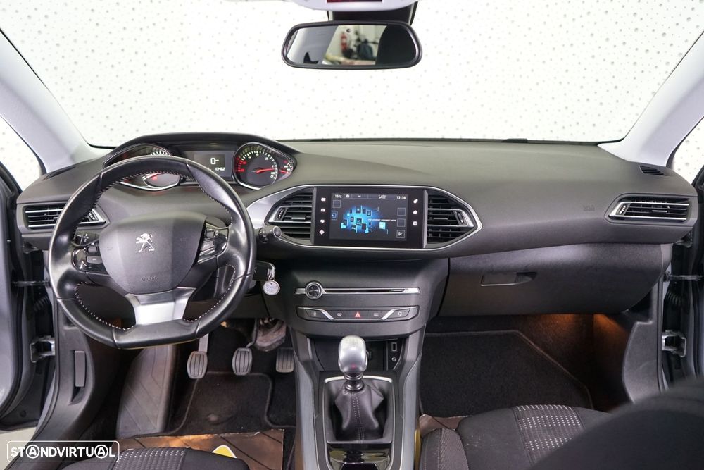 Peugeot 308 SW 1.6 BlueHDi Allure - 16