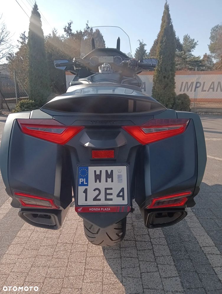 Honda GL - 8