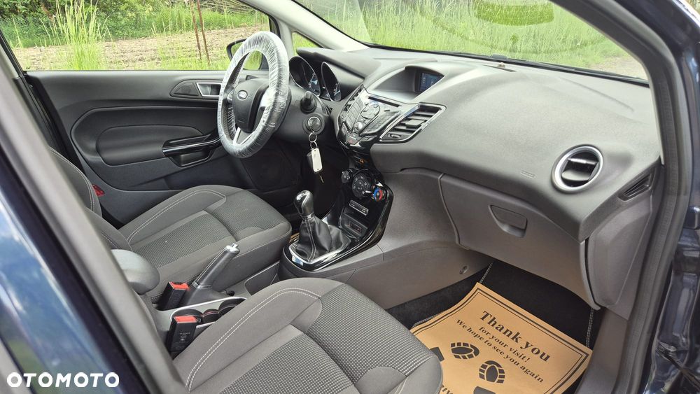 Ford Fiesta - 10