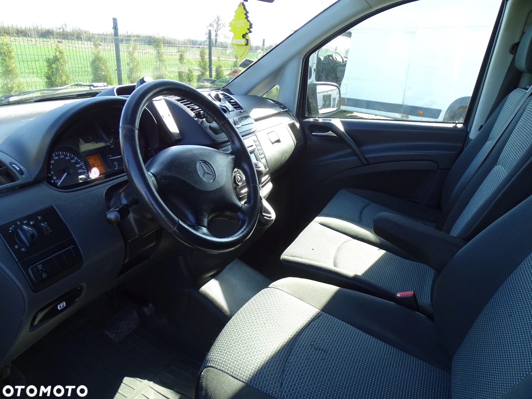 Mercedes-Benz Vito 116 CDI 4x4 Univan 639.601 - 18