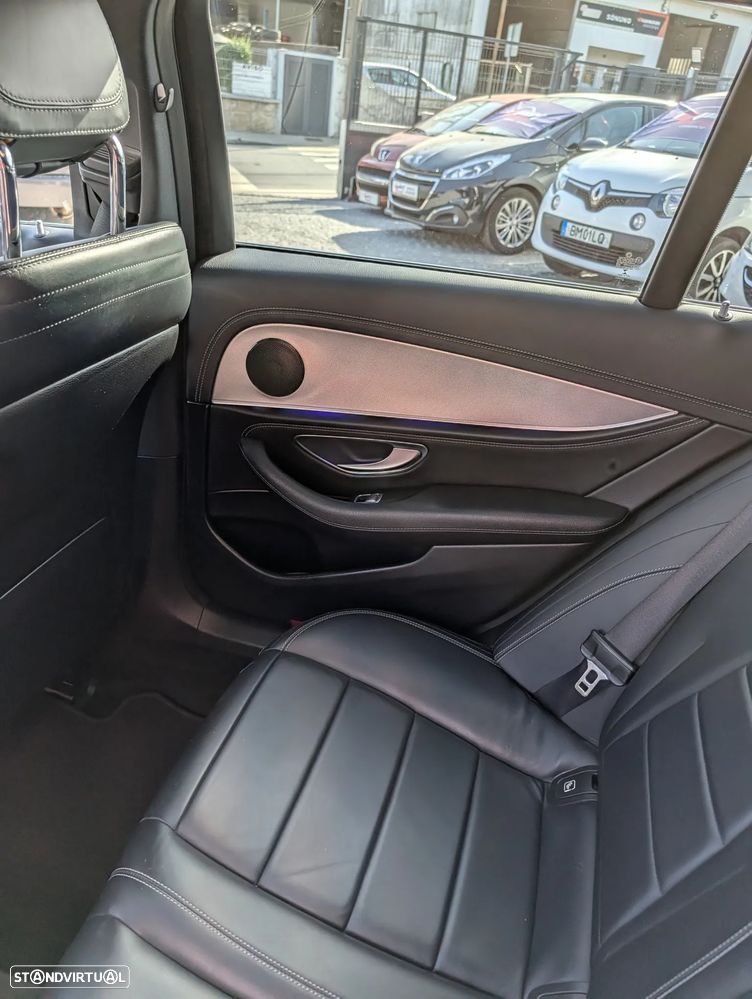 Mercedes-Benz E 220 d 9G-TRONIC AMG Line - 22