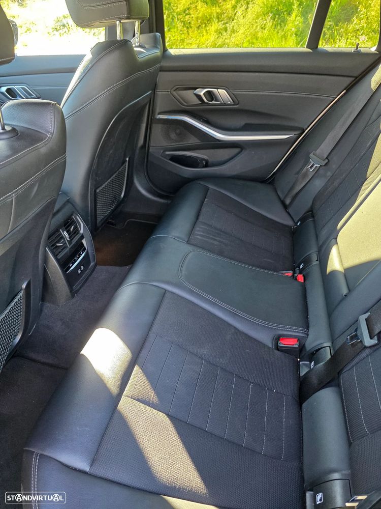 BMW 330 e Line Sport Auto - 6