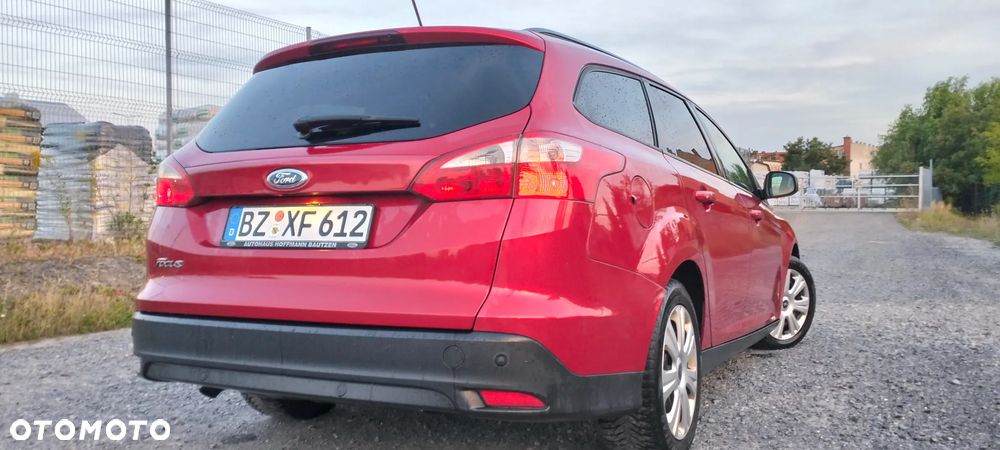 Ford Focus 1.6 TDCi DPF Champions Edition - 16
