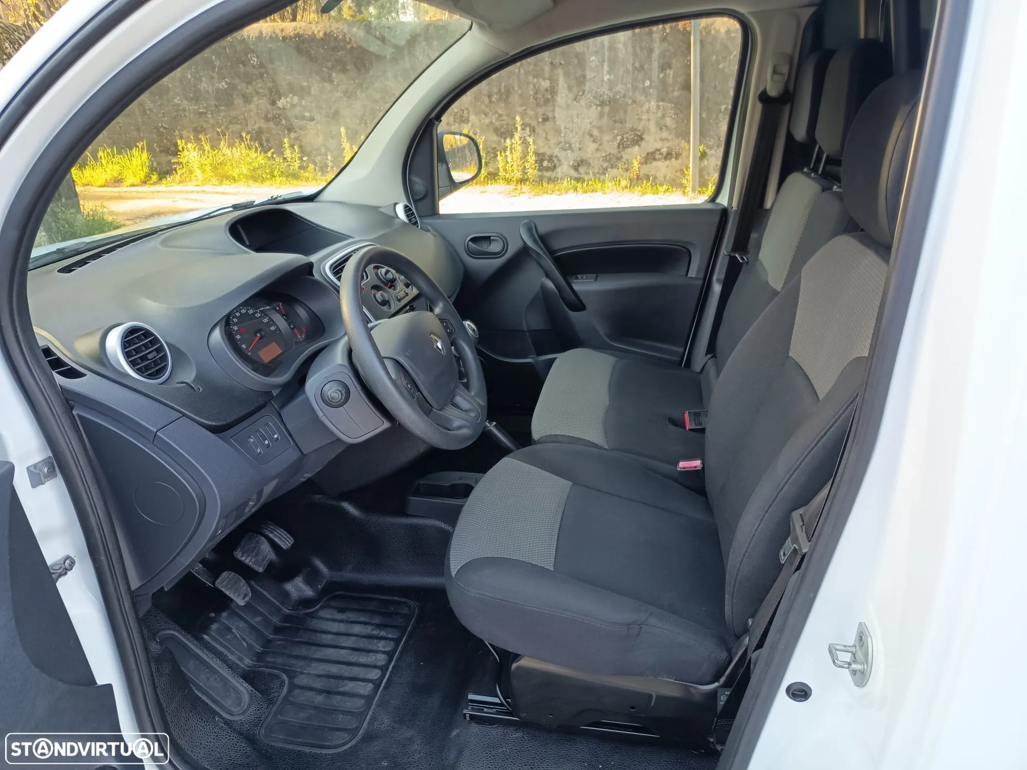 Renault KANGOO MAXI IVA DEDUTÍVEL - 6