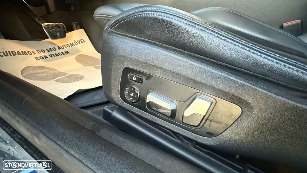 BMW 430 i Desportiva M Auto - 33