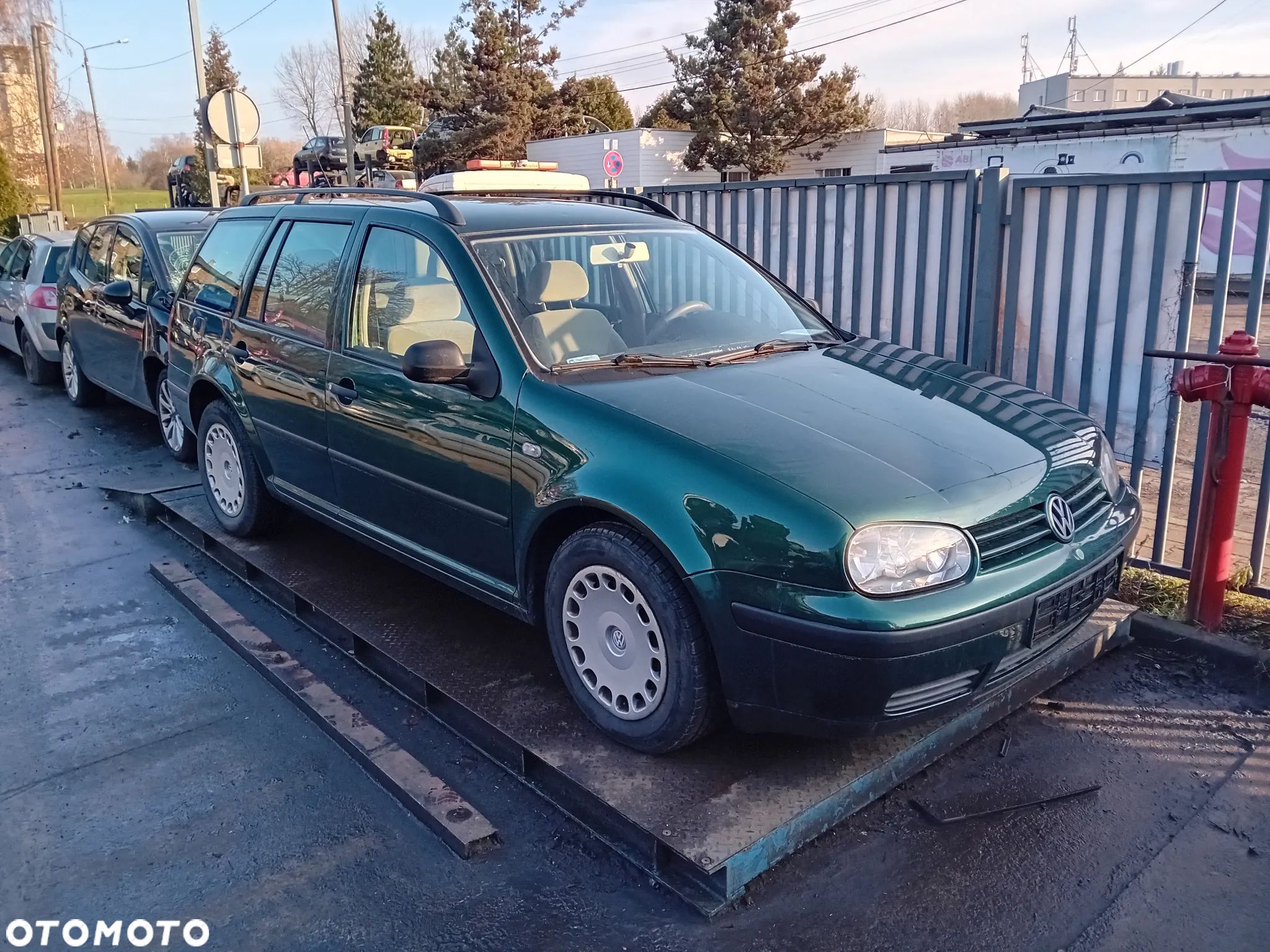 *VOLKSWAGEN GOLF IV KOMBI* Samochód na części - 1