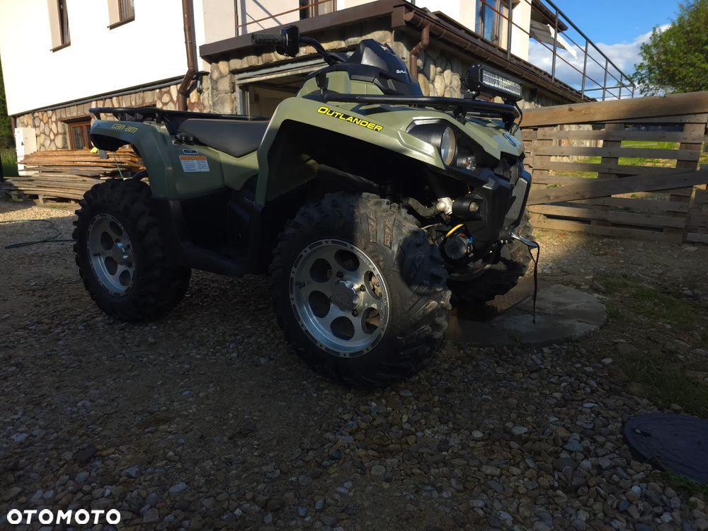 Can-Am Outlander - 3
