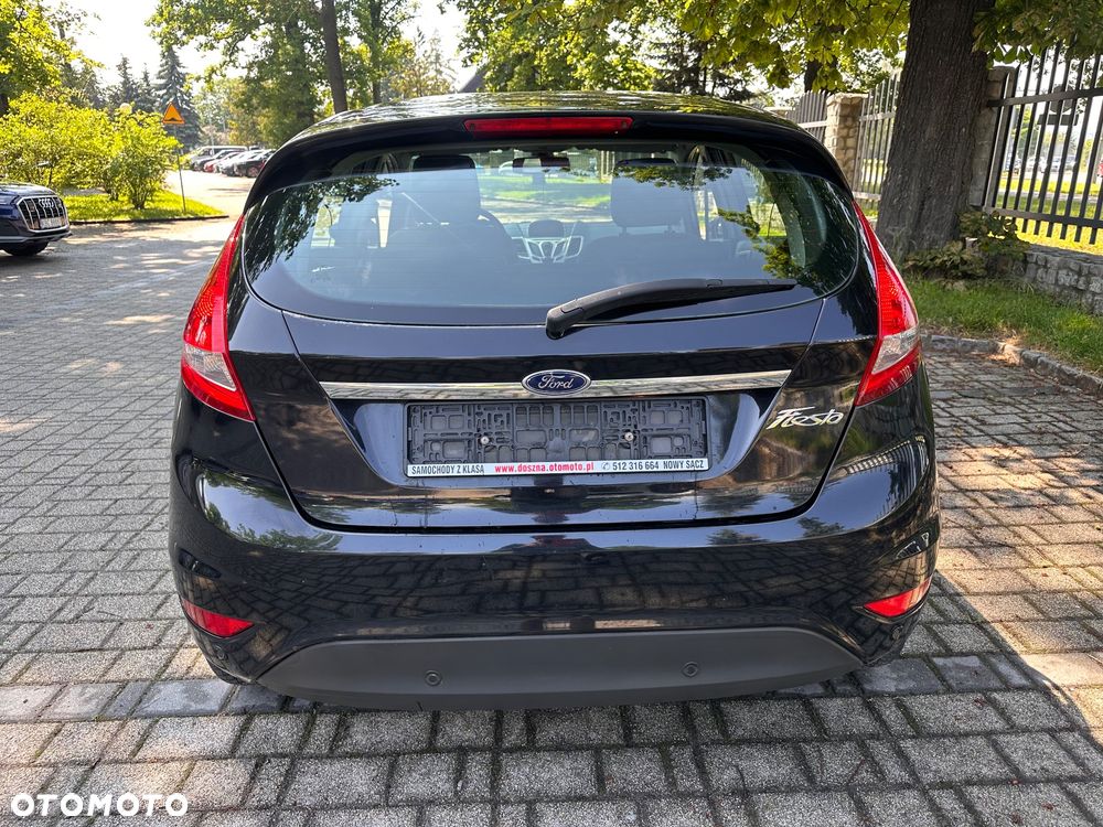 Ford Fiesta 1.25 Celebration - 34