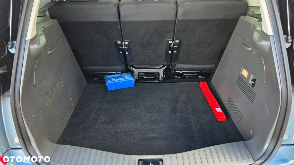 Ford C-MAX 1.8 Platinium X - 21