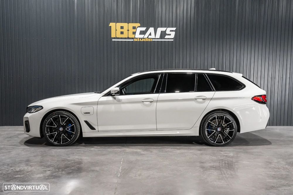 BMW 530 e Pack Desportivo M - 28