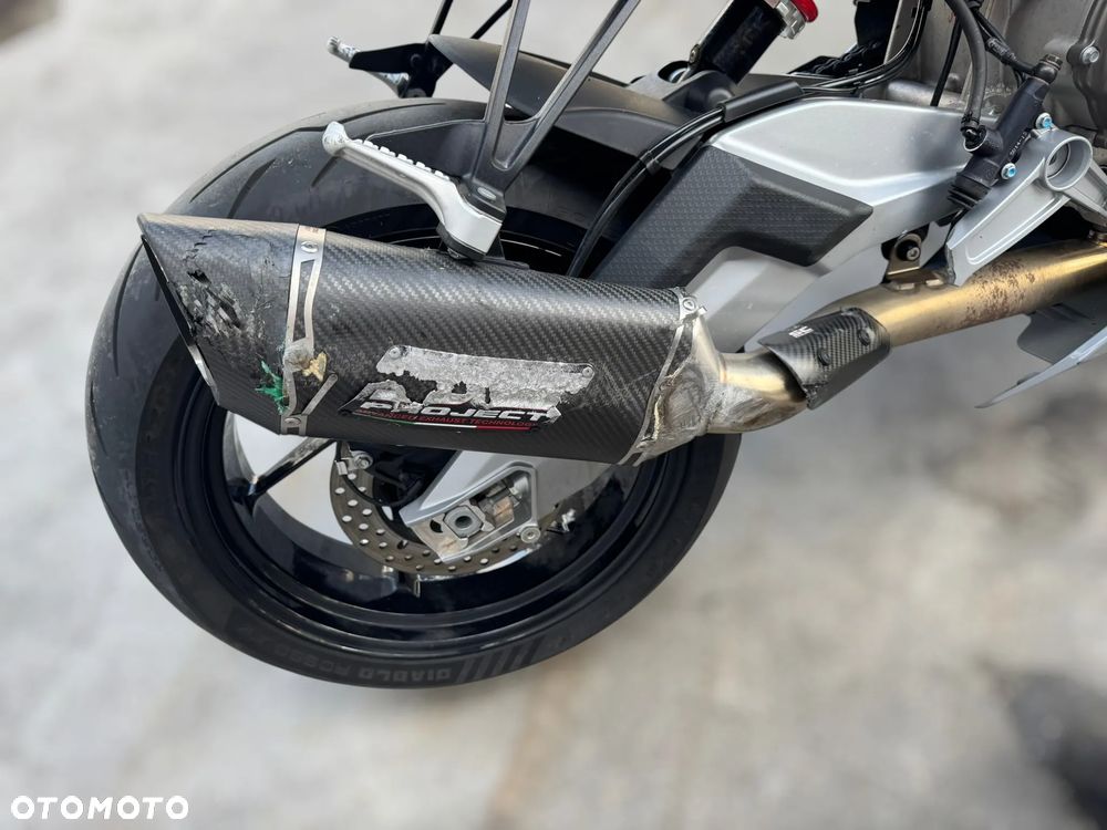 Aprilia Tuono - 10