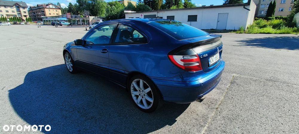 Mercedes-Benz Klasa C 180 Kompressor Automatik Sport Edition - 12