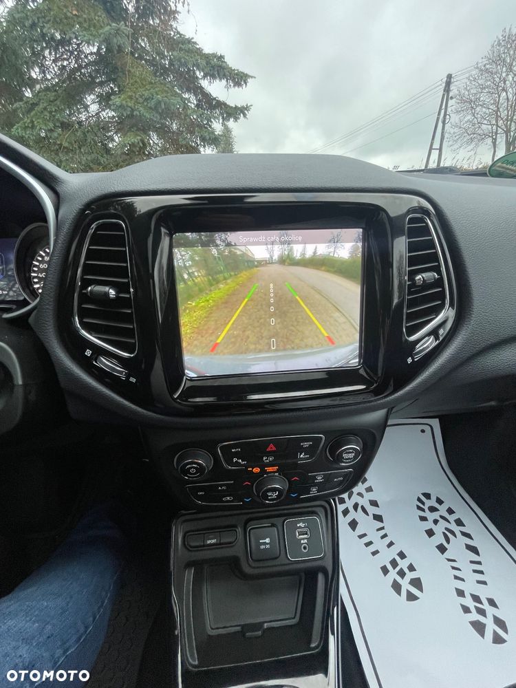 Jeep Compass 1.3 GSE T4 Automatik Limited - 26