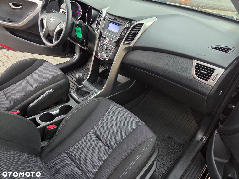 Hyundai i30 - 11