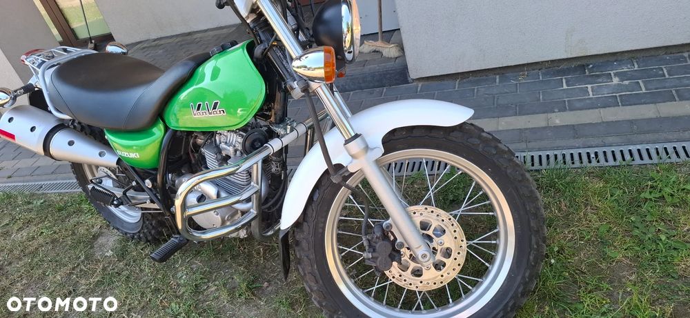 Suzuki RV - 20