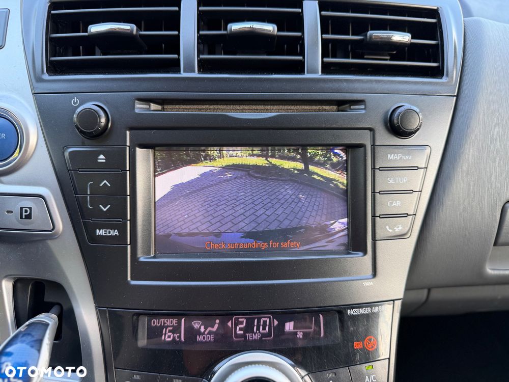 Toyota Prius+ (Hybrid) Executive - 27