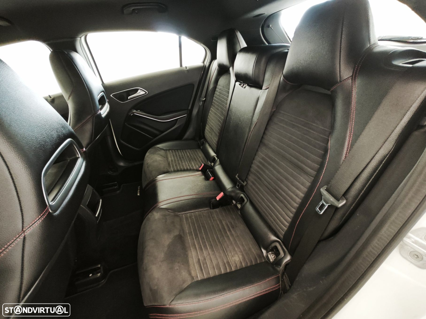 Mercedes-Benz A 180 (BlueEFFICIENCY) AMG Sport - 36