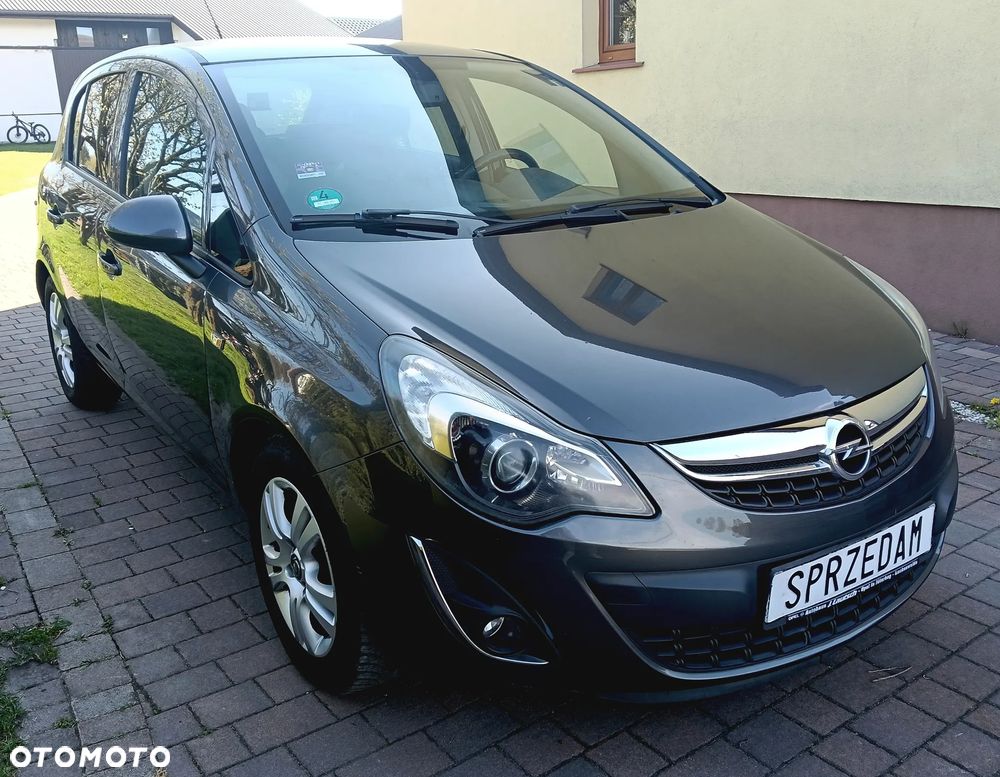 Opel Corsa 1.4 16V Innovation - 8