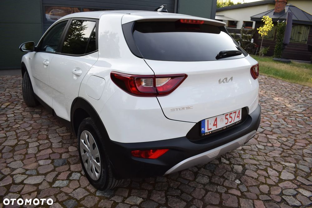 Kia Stonic - 10