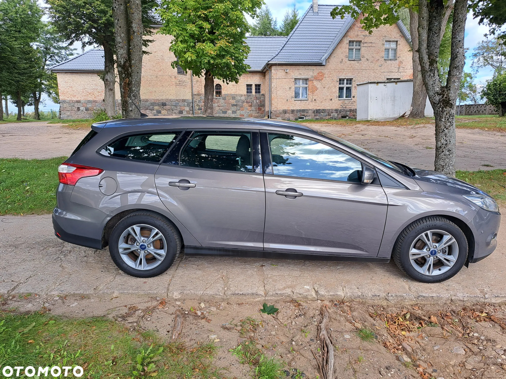 Ford Focus 1.0 EcoBoost Start-Stopp-System Champions Edition - 9