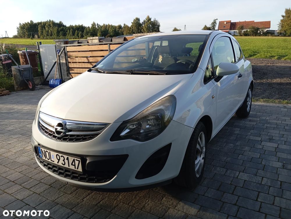 Opel Corsa - 1