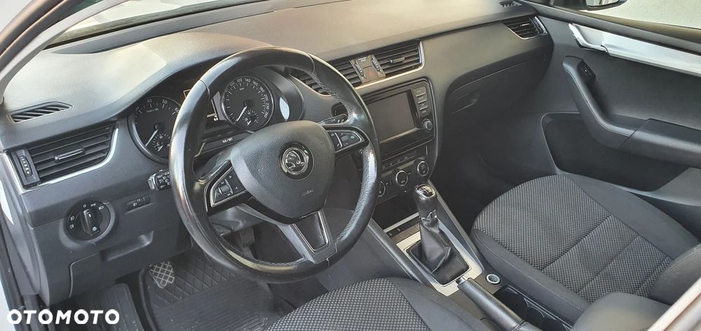 Skoda Octavia - 9