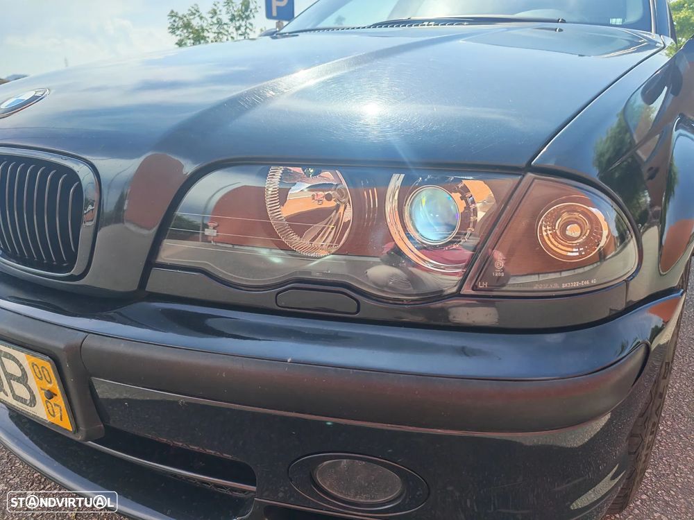 BMW 320 d Touring - 24