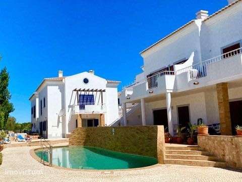 Aluga-se ao ano T2 em Burgau - Lagos - Grande imagem: 2/11