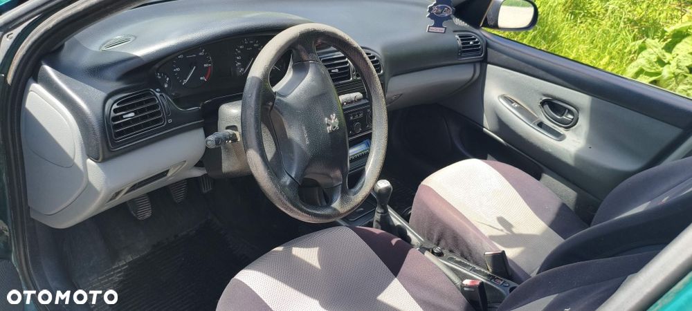 Peugeot 406 - 6