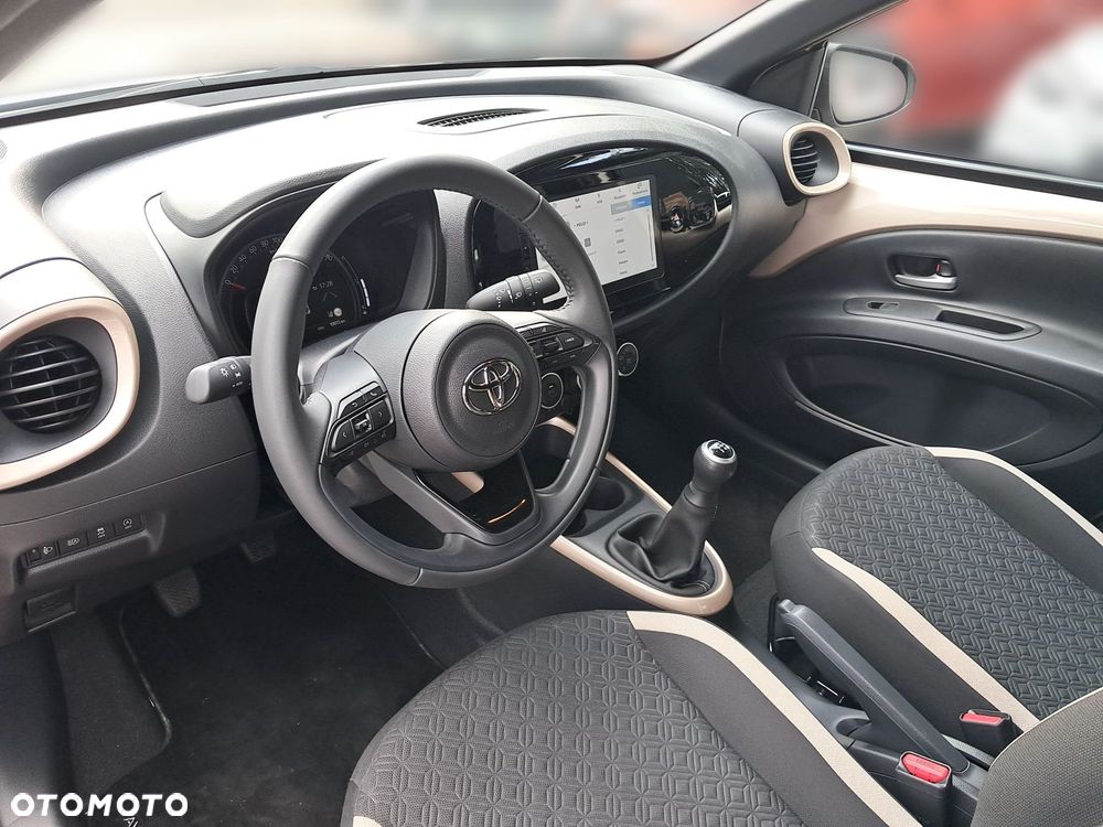 Toyota Aygo X - 3
