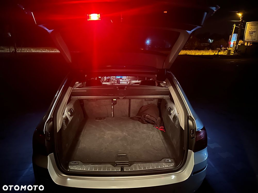 BMW Seria 5 2016 photo 5