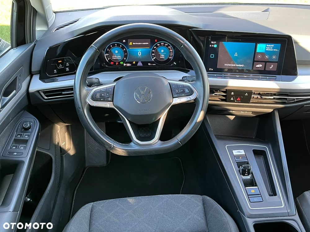 Volkswagen Golf 1.5 eTSI Life DSG - 10