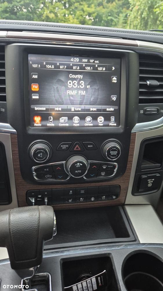 Dodge RAM 5.7 4x4 - 10