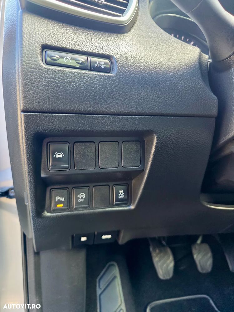 Nissan Qashqai 1.5 DCI Start/Stop Tekna - 26